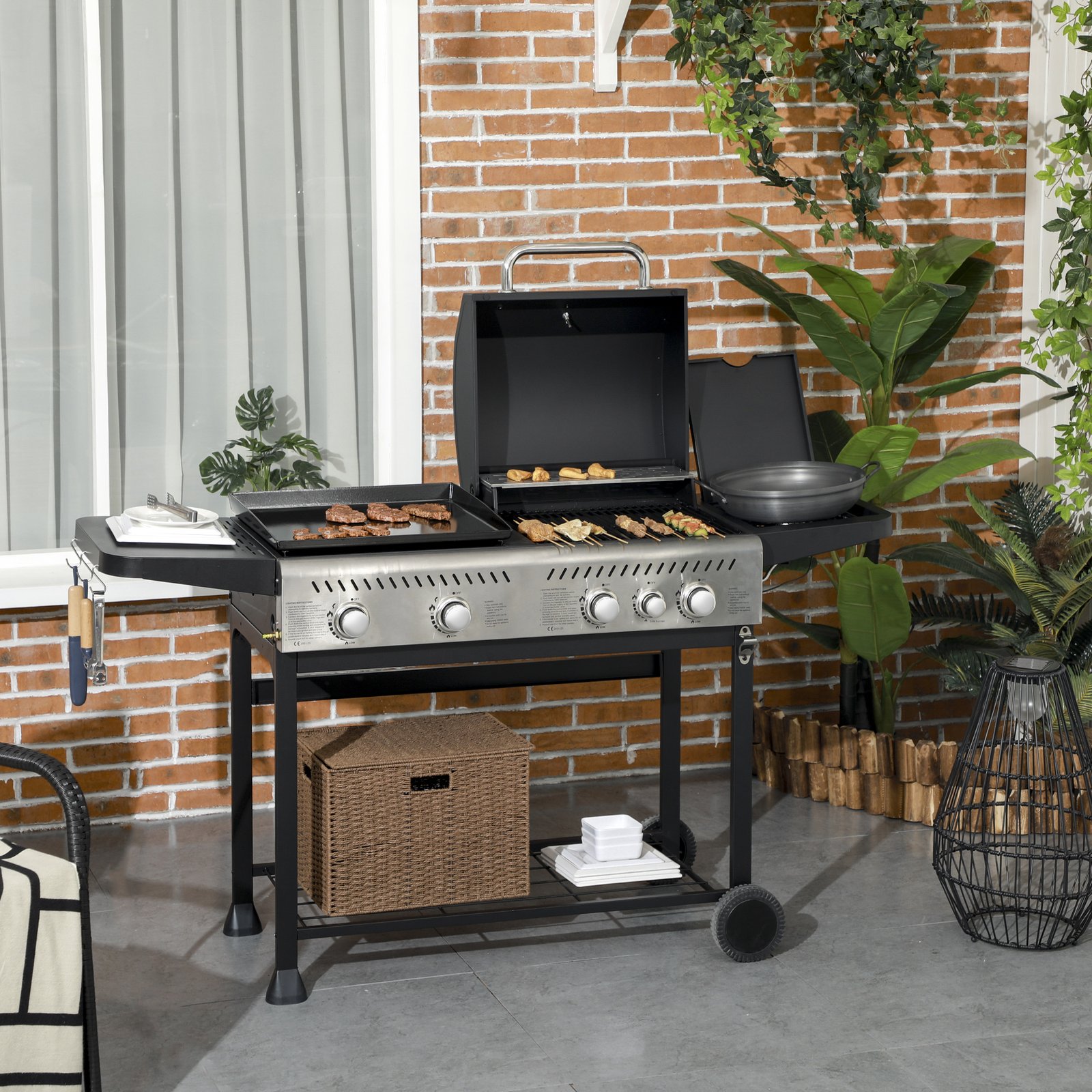 Outsunny 12kW Deluxe Duo Gas BBQ, with Grill, Plancha and Side Burner - Black