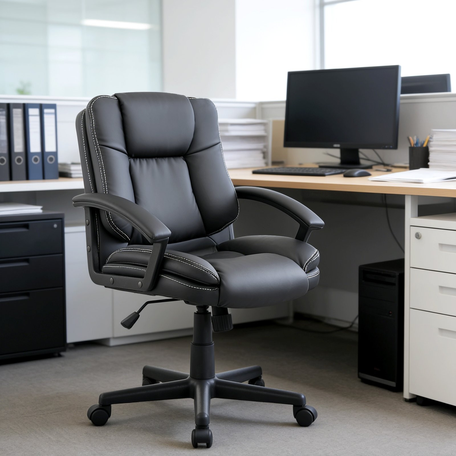 HOMCOM Desk Chair, PU Leather Office Chair with Adjustable Height and Swivel Wheels, for Home Work Study, Black