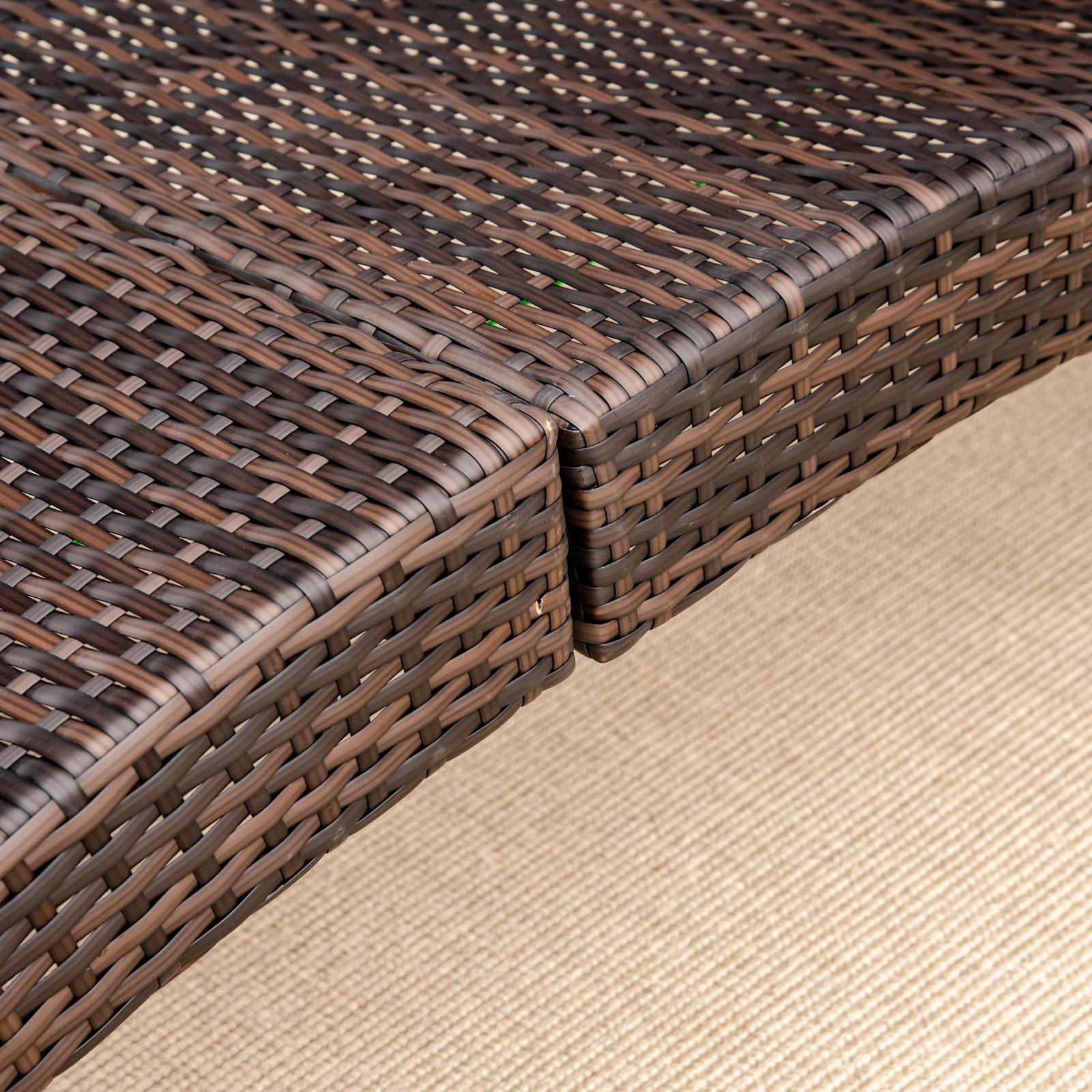 Outsunny Folding Sun Lounger, PE Rattan Garden Lounger Chair with Soft Padded Cushion, Ergonomic Curved Design Sun Bed for Balcony, Garden, Brown - Image 9