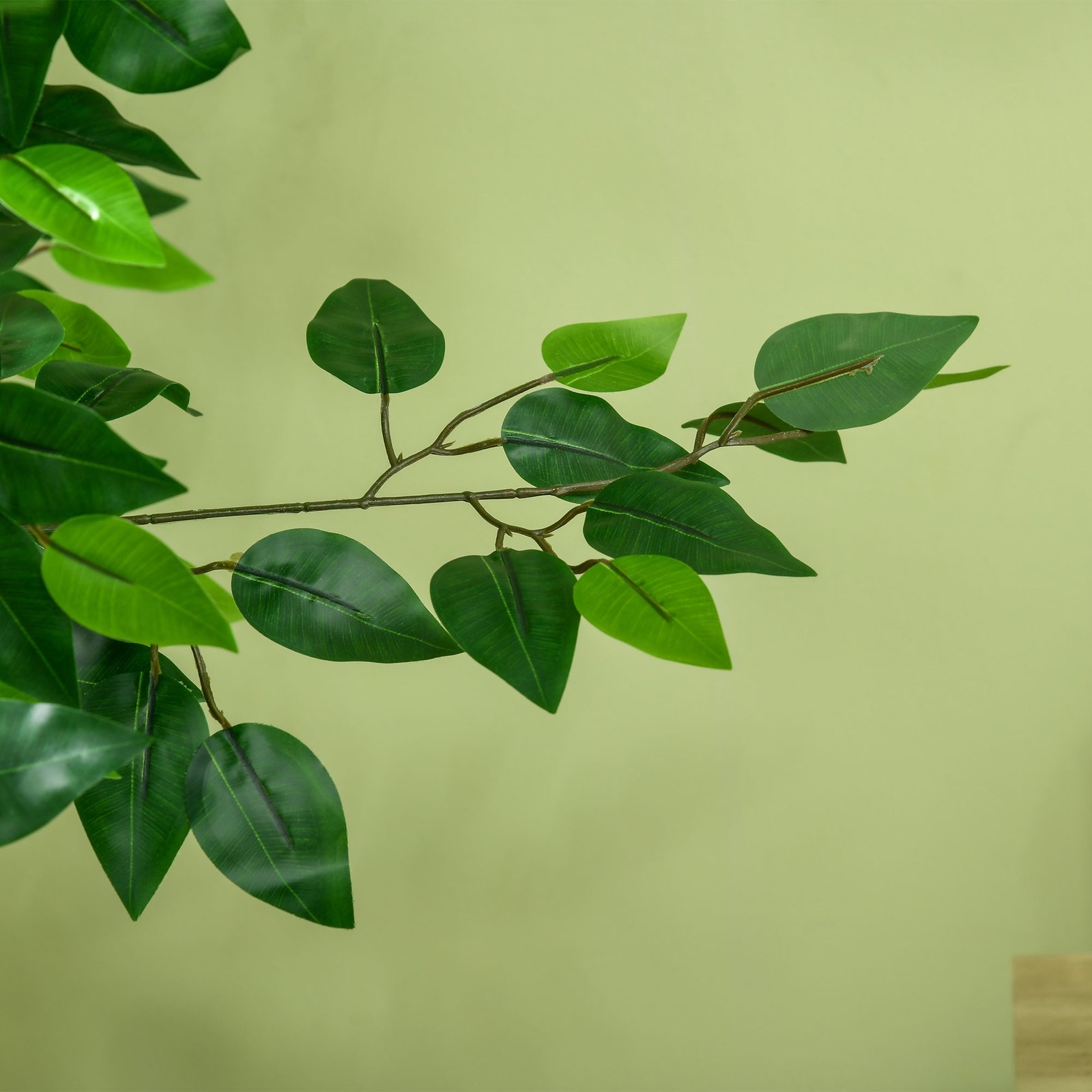HOMCOM Artificial Ficus Tree, with Weighted Plant Pot - Green - Image 9