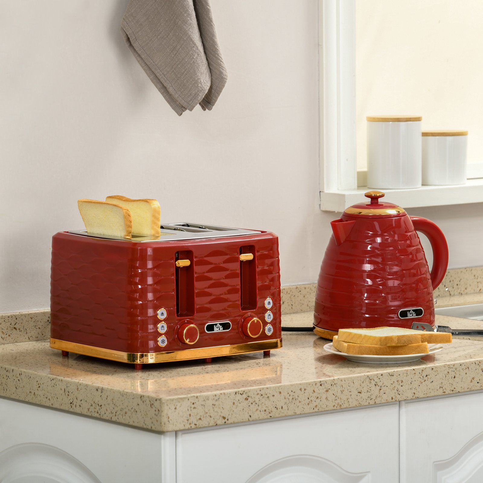 HOMCOM 3000W 1.7L Rapid Boil Kettle & 4 Slice Toaster, Kettle and Toaster Set with 7 Browning Controls and Crumb Tray, Red - Image 2
