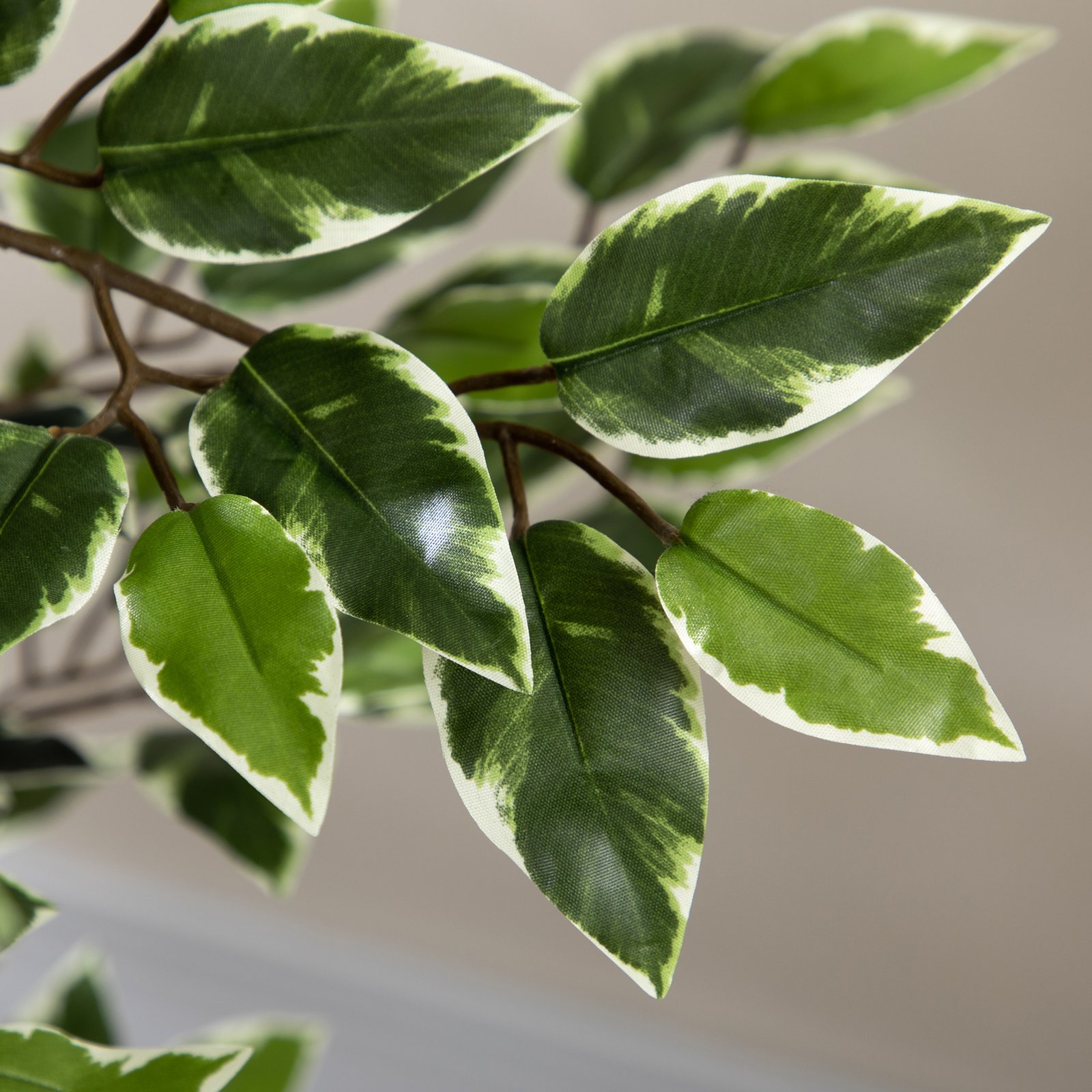 HOMCOM 4.5ft Ficus Artificial Plant with Realistic Leaves, Potted Fake Tree for Home Office Indoor Decor, Green - Image 8