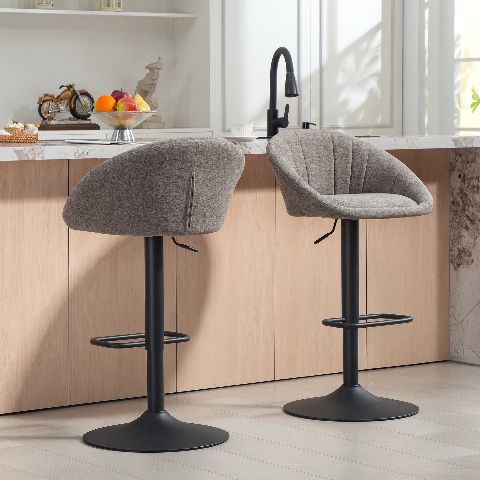 HOMCOM Set of Two Relaxed Tub Bar Stools - Grey - Image 8